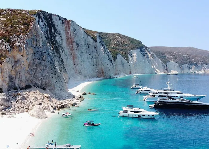 Polytropon Ground Floor Apartment Kastron (Kefalonia)