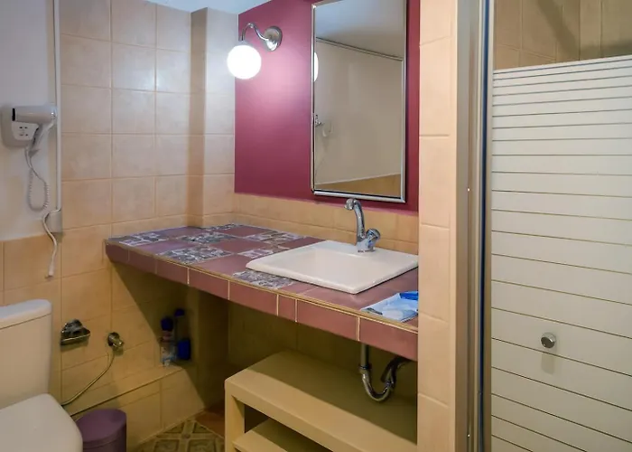 Polytropon Ground Floor 公寓