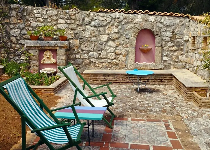 Polytropon Ground Floor