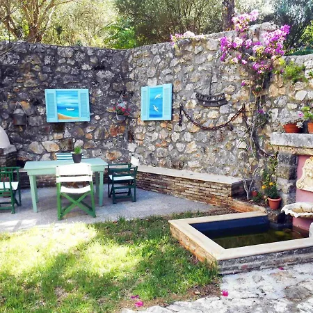 Polytropon Ground Floor Apartment Kastron (Kefalonia)