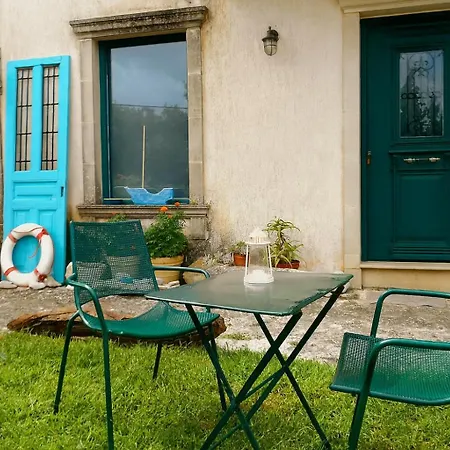 Διαμέρισμα Polytropon Ground Floor