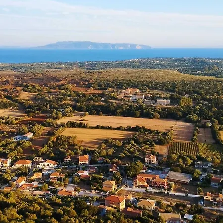 Διαμέρισμα Polytropon Ground Floor *